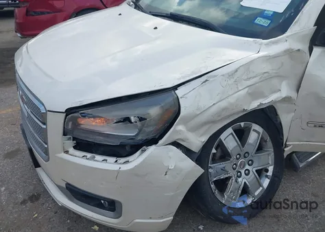 2015 GMC Acadia Denali z USA, uszkodzony, nr VIN 1GKKRTKD2FJ143748